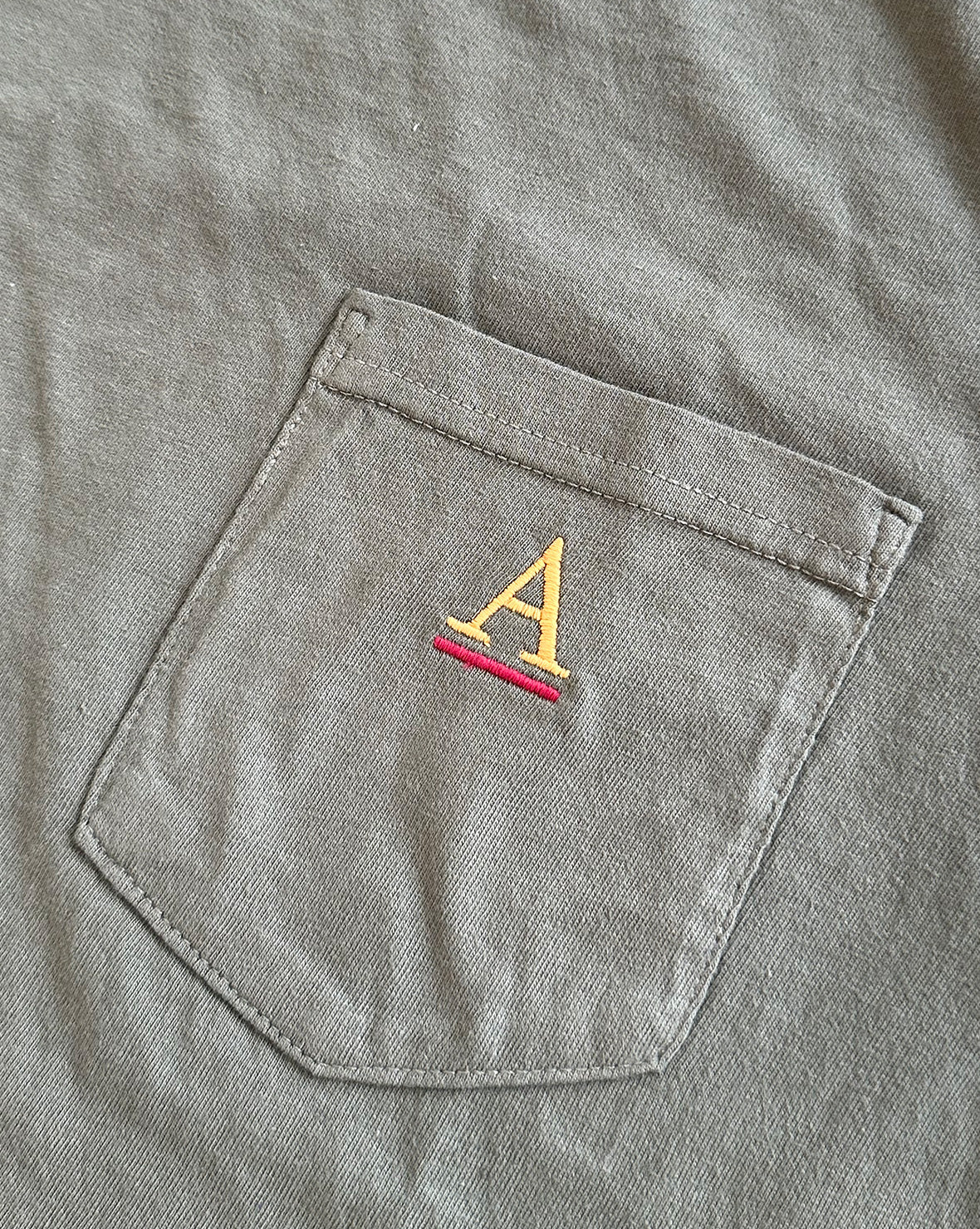 ARTIFACT Emblem Pocket t-shirt - Image 6