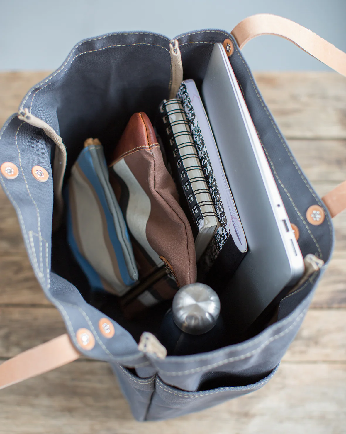 Day Tote in Duck Canvas - Image 4