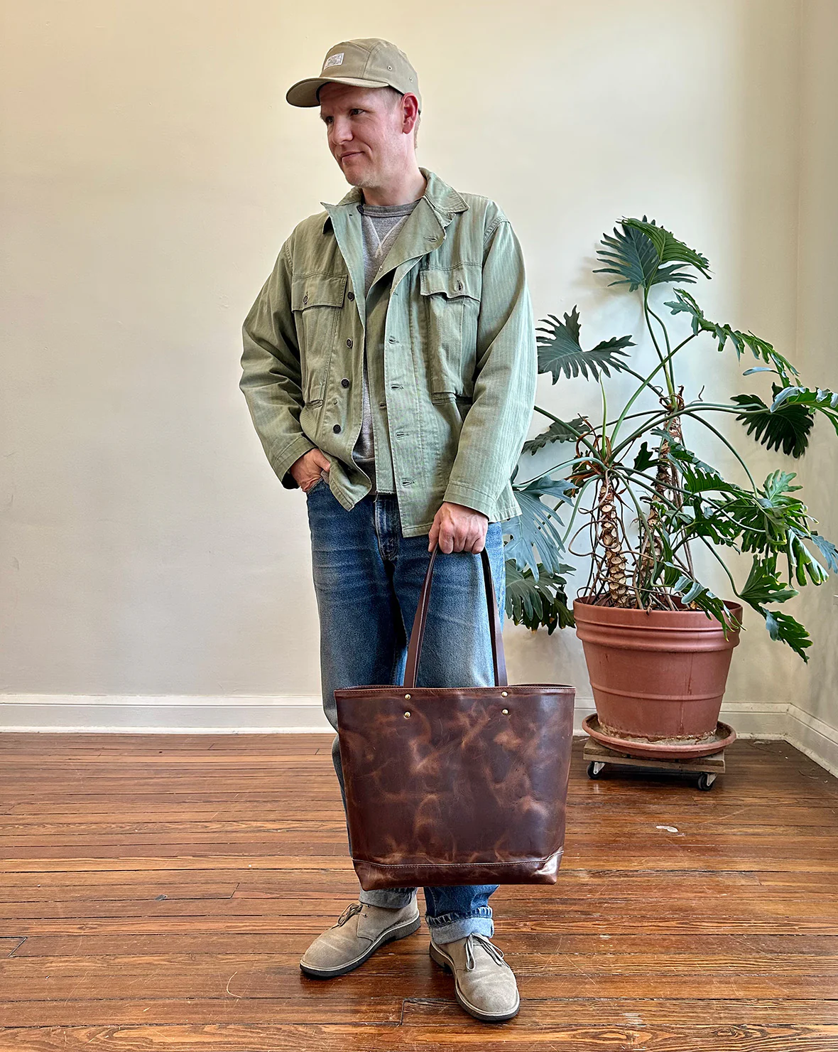 All Leather Tote - Image 5