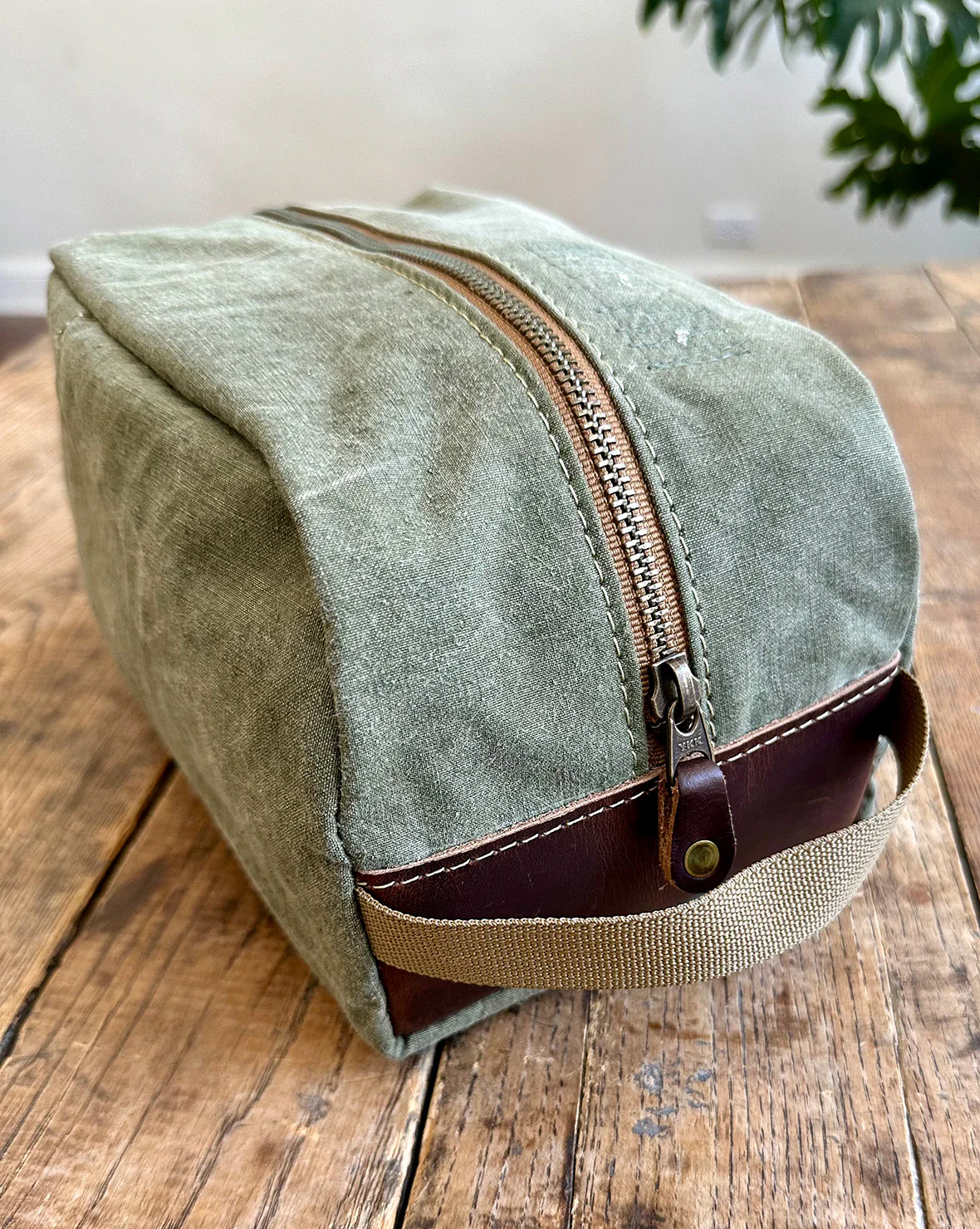 Dopp Kit in Upcycled WWII Shelter Half - Image 4