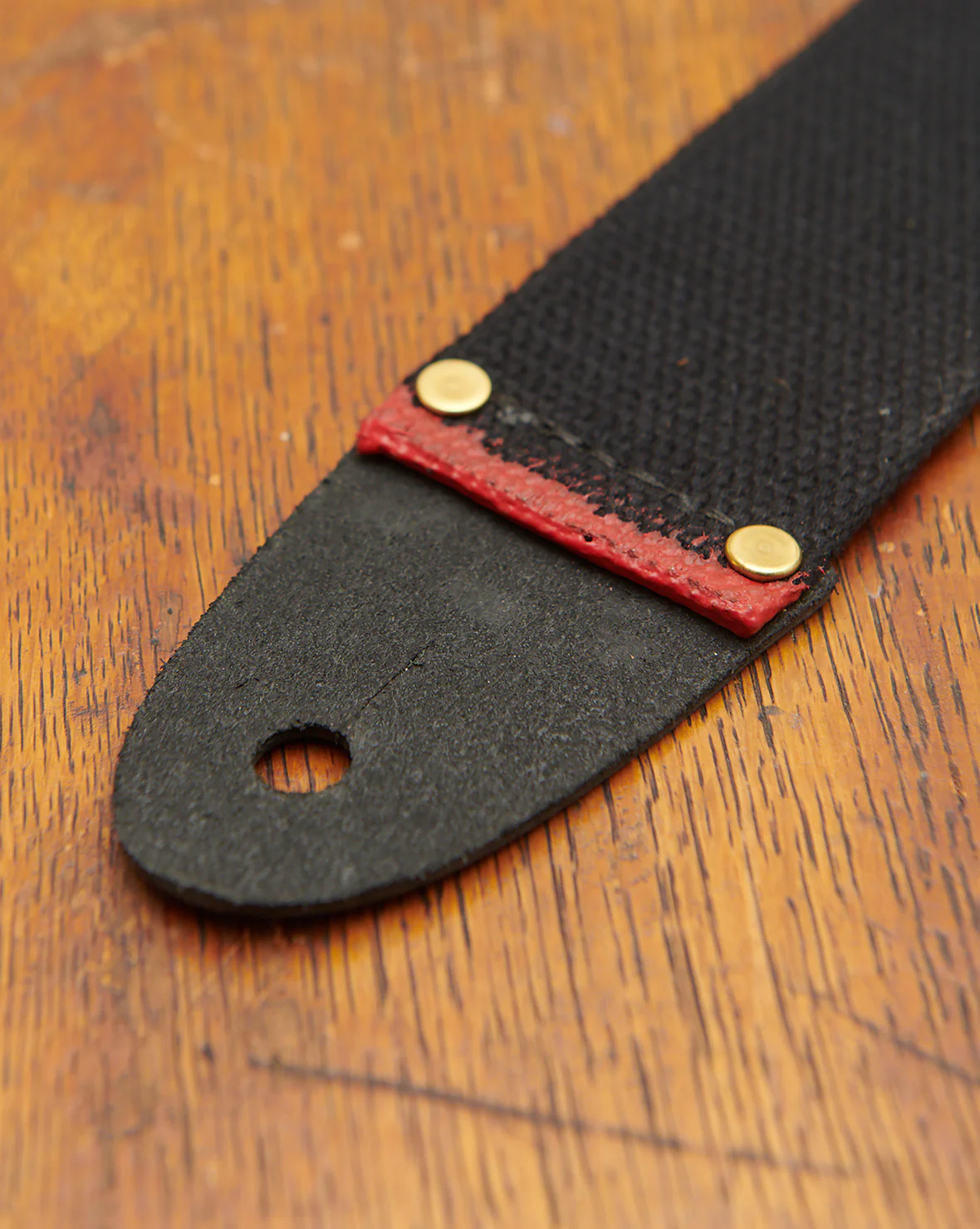 Guitar Strap in Woven Cotton & Leather - Image 6