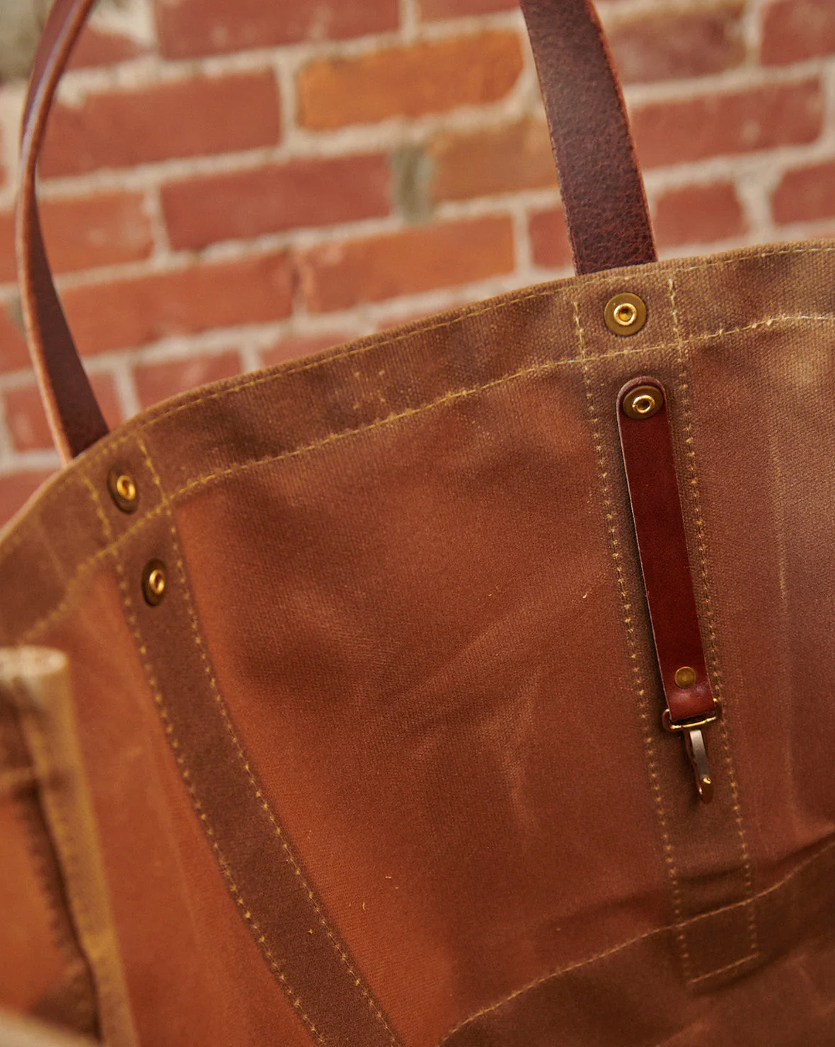 Utility Tote in Wax Canvas - Image 7