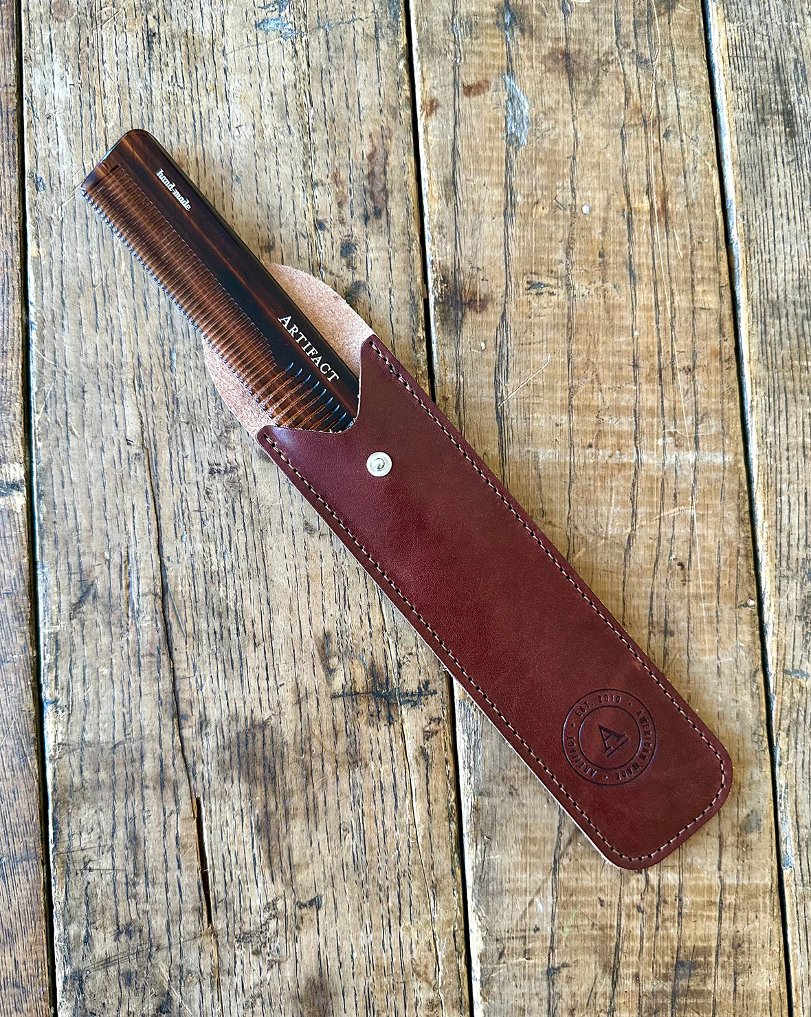 Tortoise Shell Comb w/ Leather Snap Case - Image 3