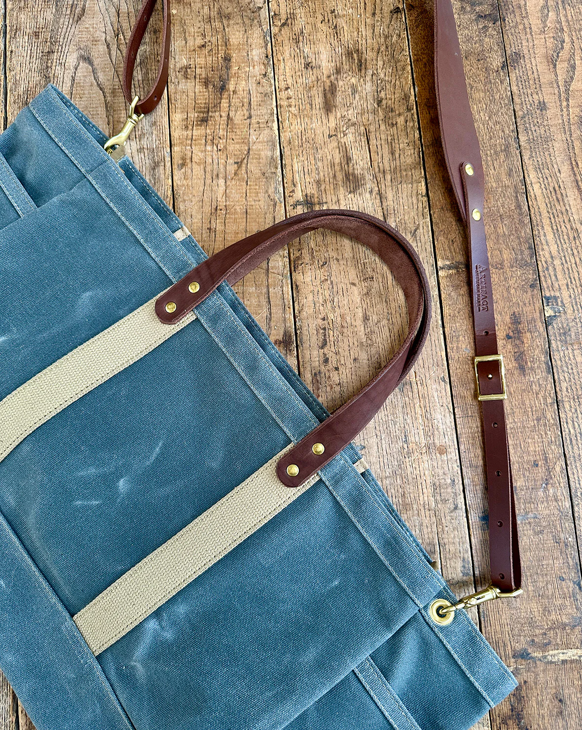 Utility Tote in Wax Canvas - Image 17