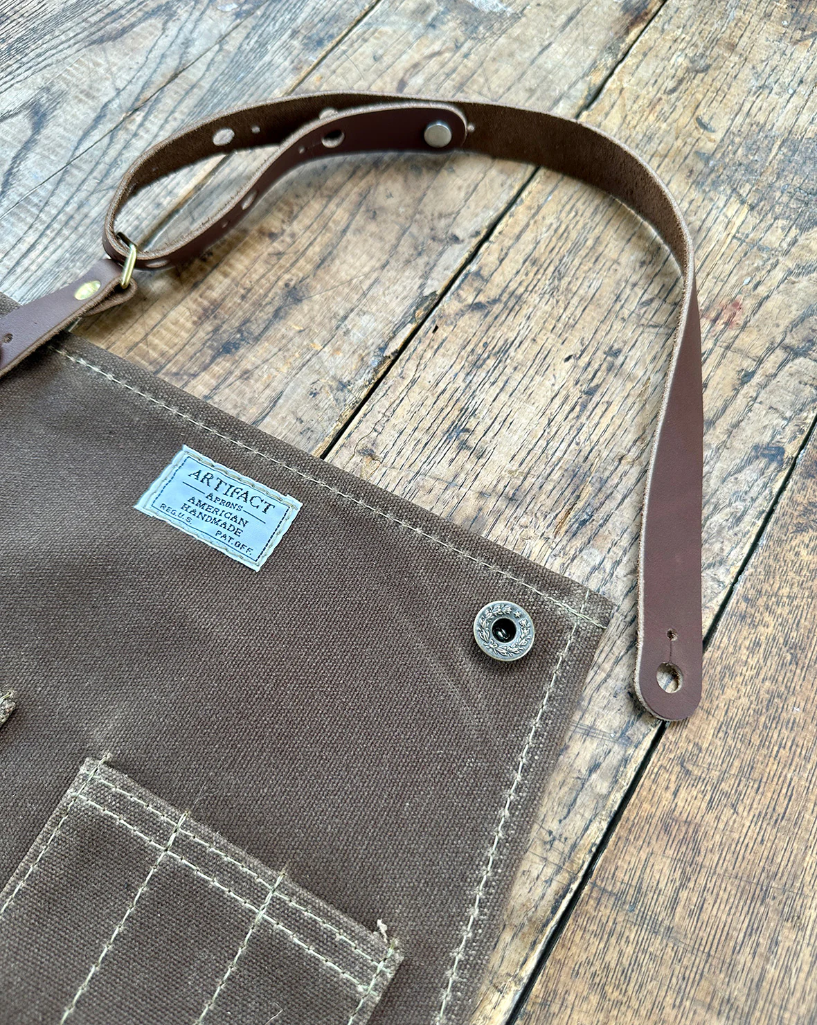 Workshop Apron w/ Removable Leather Strap - Volume - Image 11