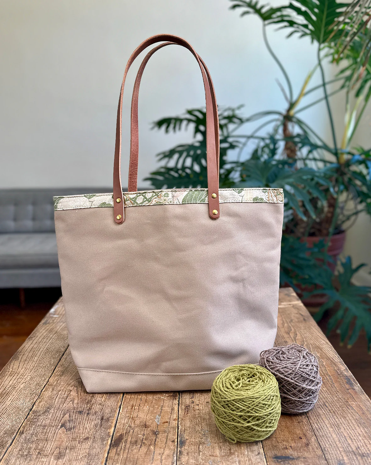 Zippered Project Bag – Vintage Japanese Brocade Edition - Image 3